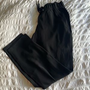 NWOT Lululemon tapered pants 7/8